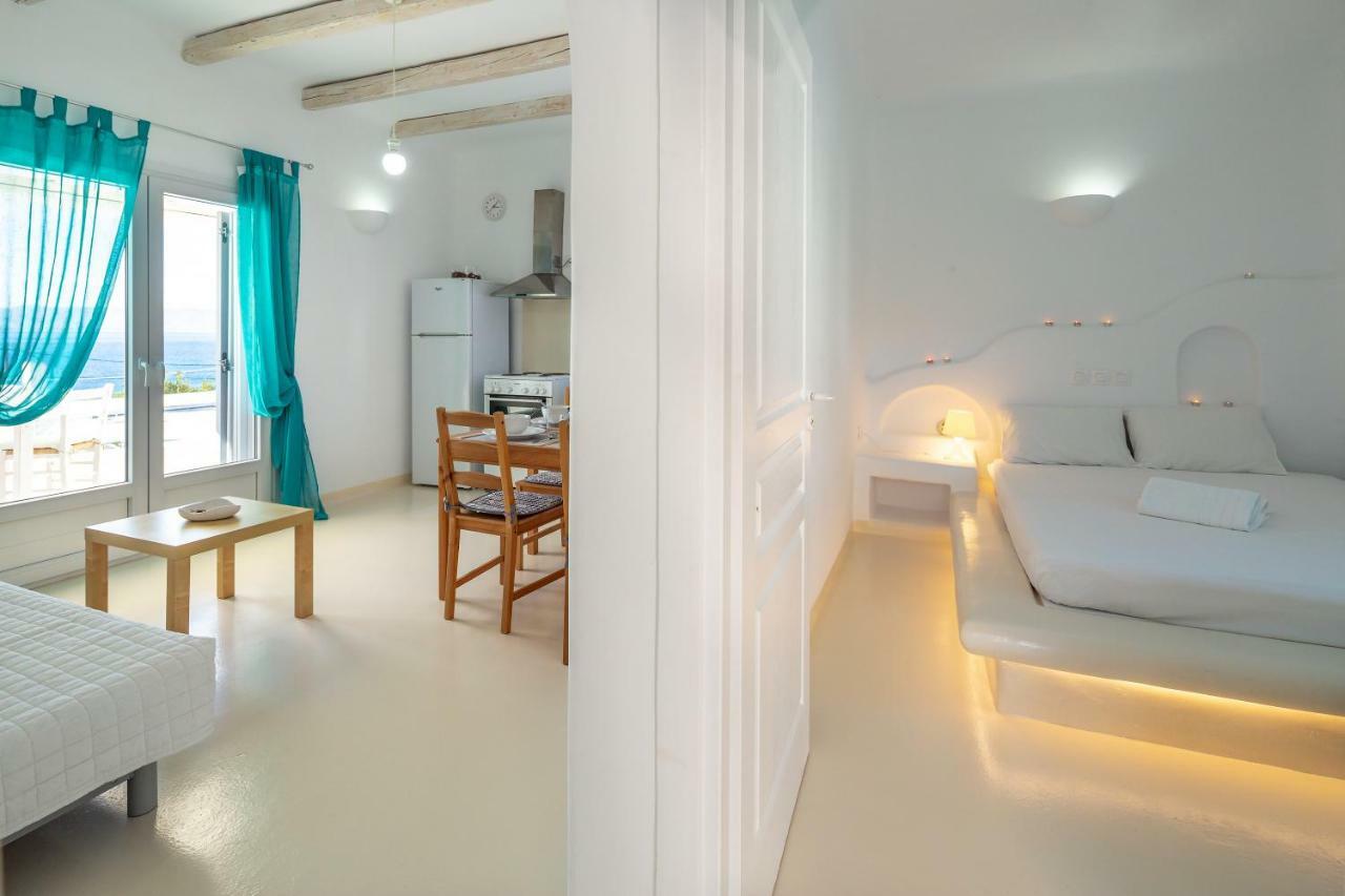 Karystos Villas *